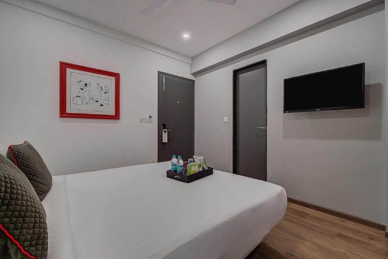 Hotel Unicontinental ムンバイ エクステリア 写真